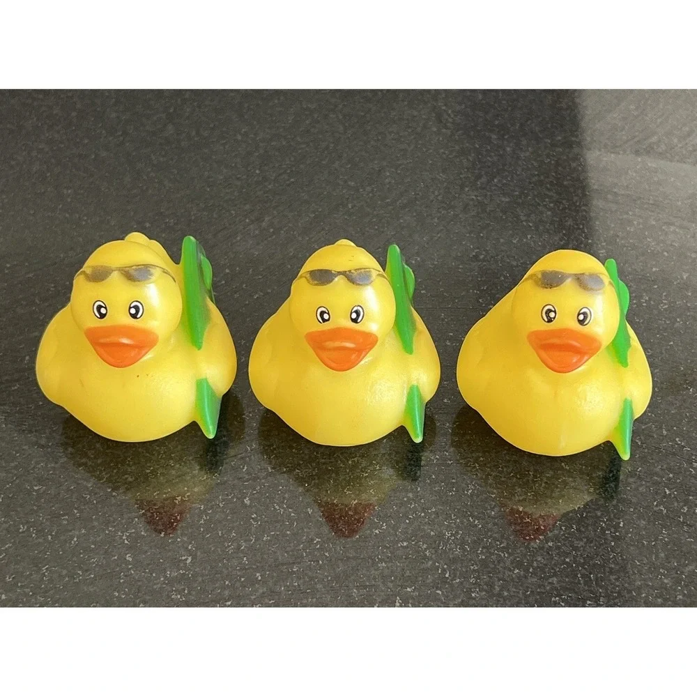 SURFER DUCKIE - Lot of 3 Rubber‎ Ducky Toy Ducks With Sunglasses & Surfboard 2